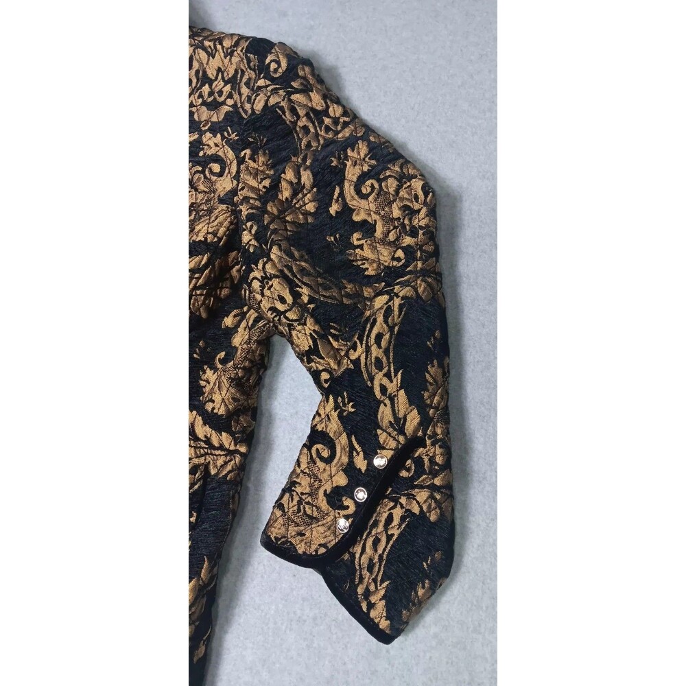 Chicos Baroque Quilted Blazer Jacket Size 4 Black & Gold Velvet Trim Old Money - Picture 7 of 14